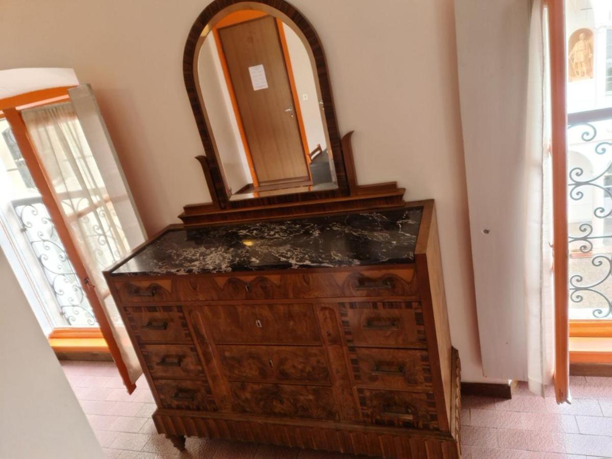 Villa Terzaghi Gorla Minore Екстер'єр фото