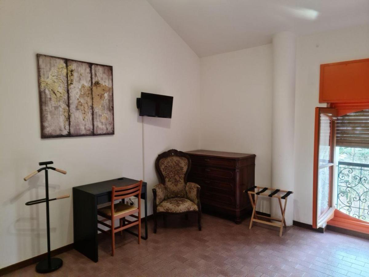 Villa Terzaghi Gorla Minore Екстер'єр фото